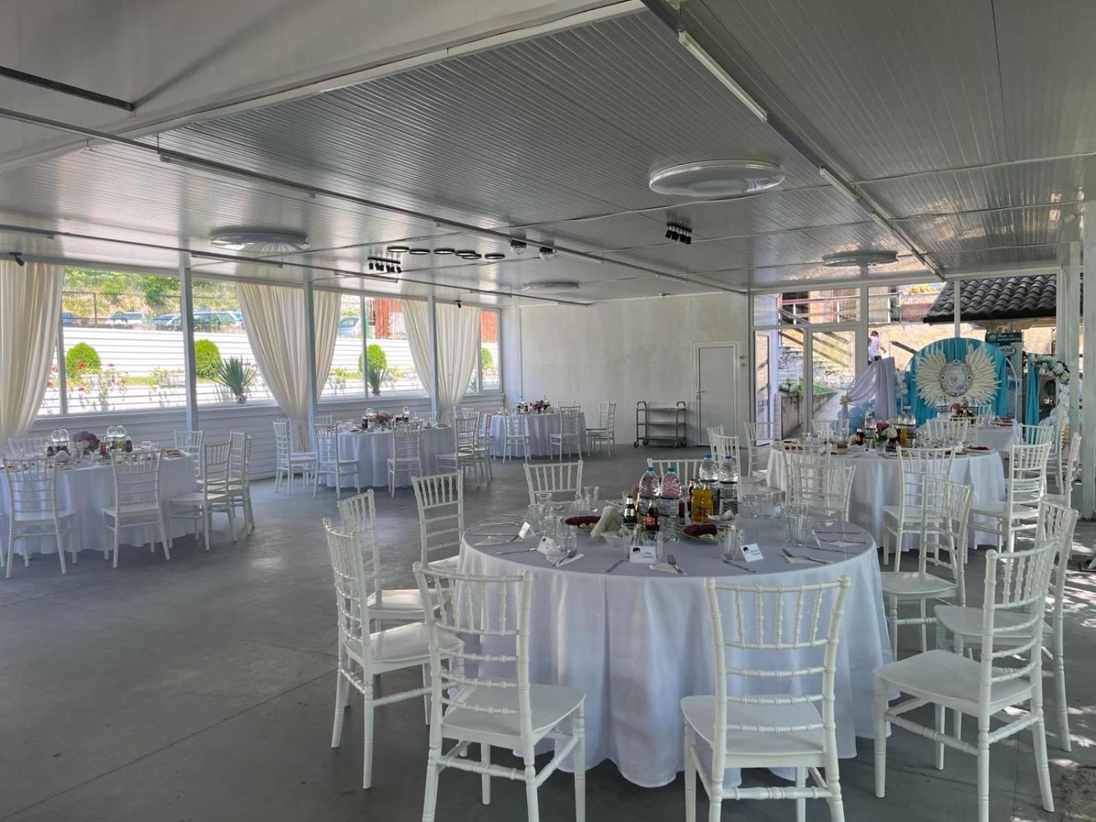 Hotel Paradise Place Kalofer Ngoại thất bức ảnh